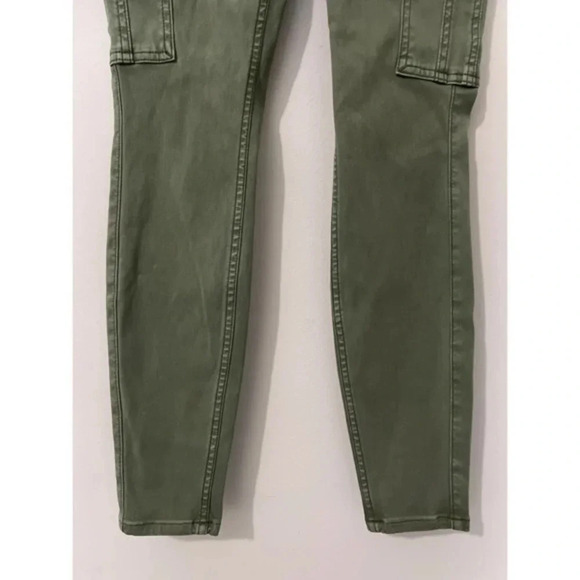 Spanx Stretch Twill Ankle Cargo Pant Women’s Size Small Soft‎ Sage Skinny - Picture 6 of 13